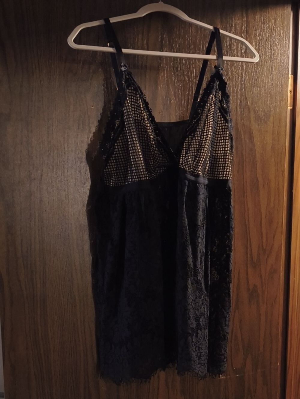 NWOT Cacique Women's Black Lace Chemise with Mesh Lace Bodice